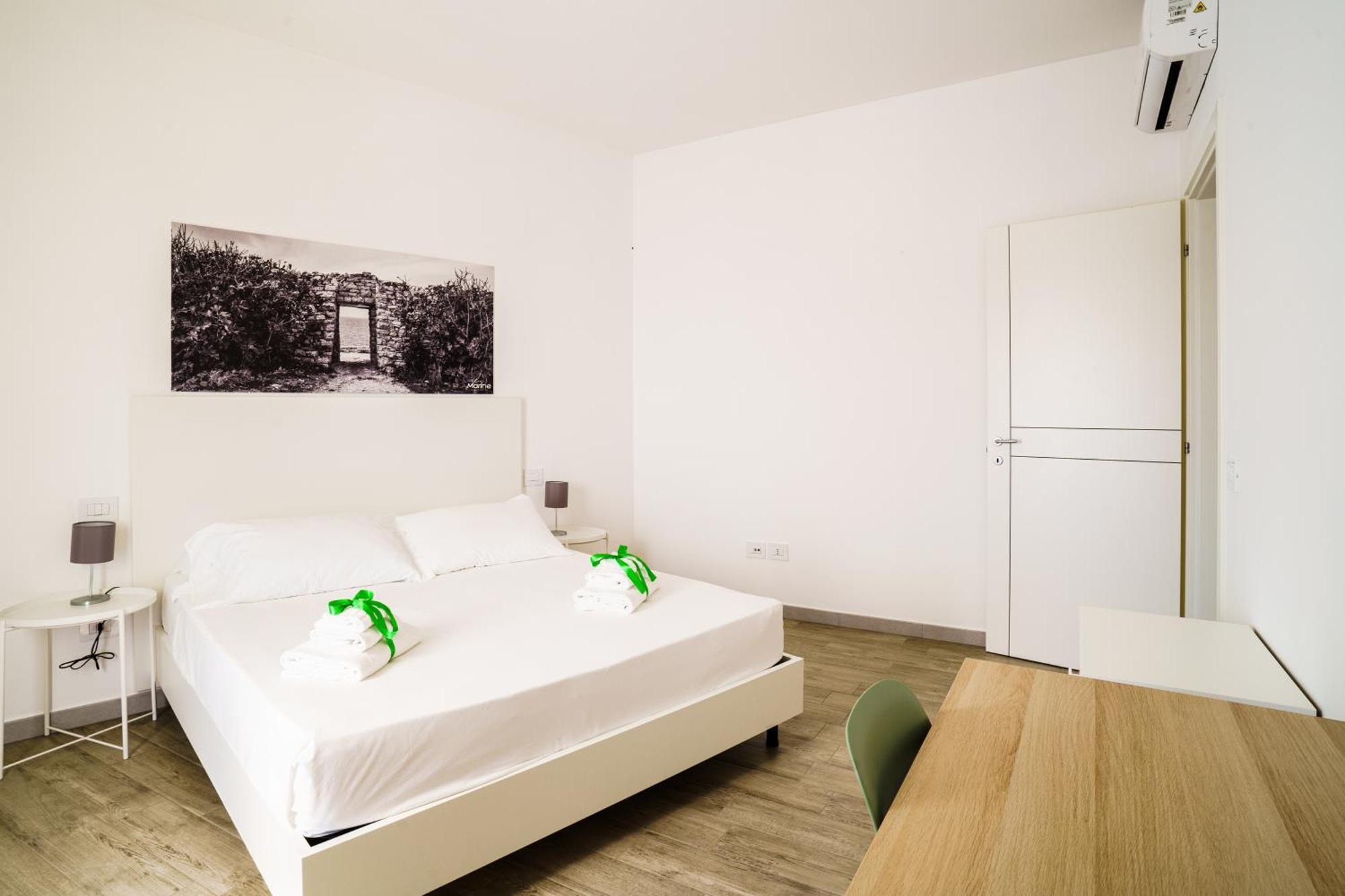 Aparthotel Le Marine Bisceglie Eksteriør billede