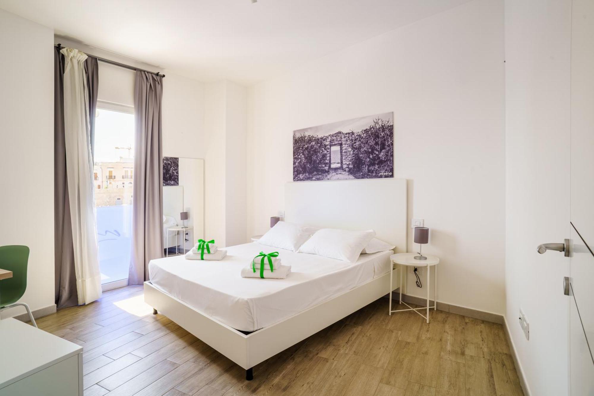 Aparthotel Le Marine Bisceglie Eksteriør billede