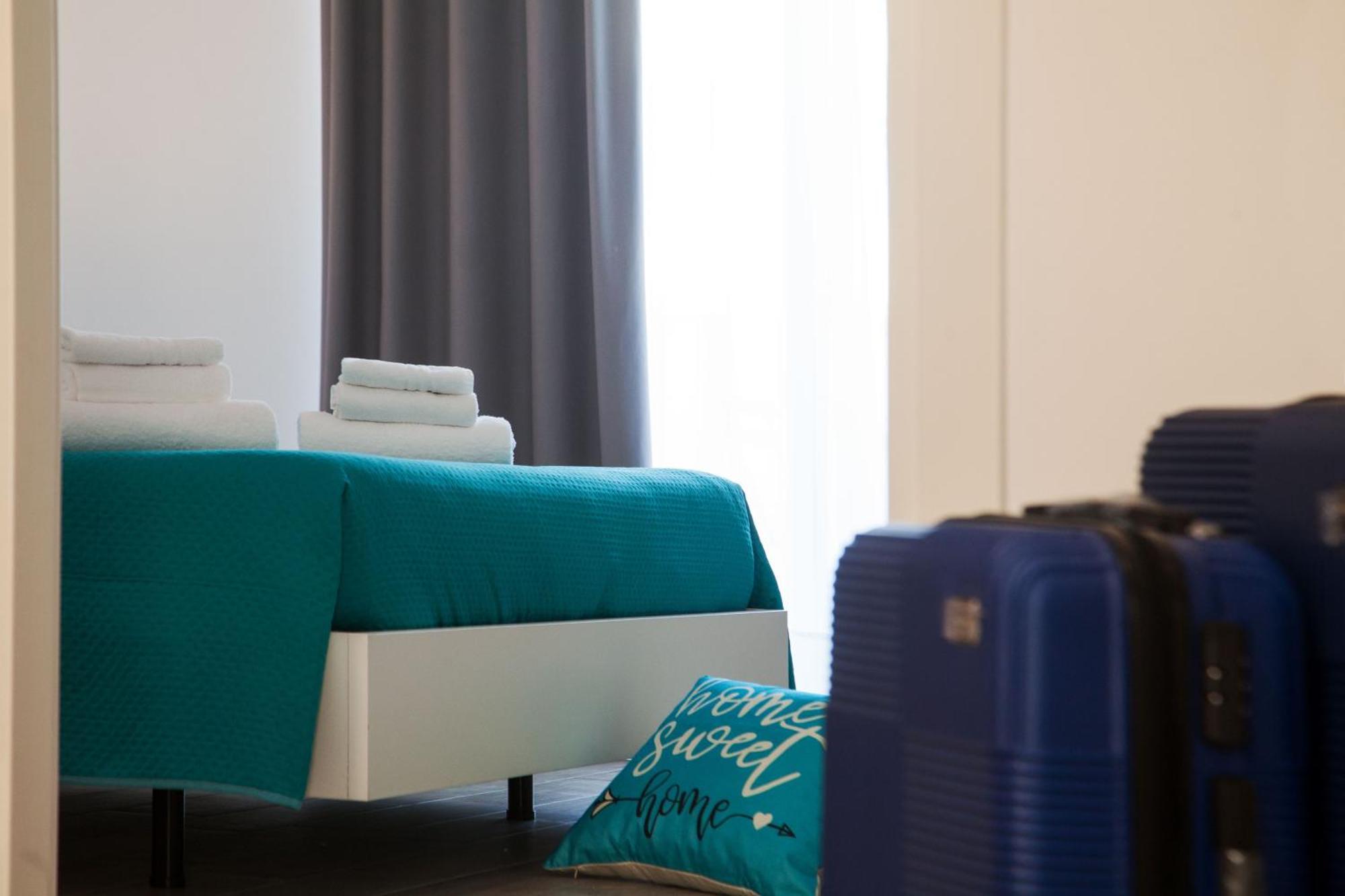 Aparthotel Le Marine Bisceglie Eksteriør billede